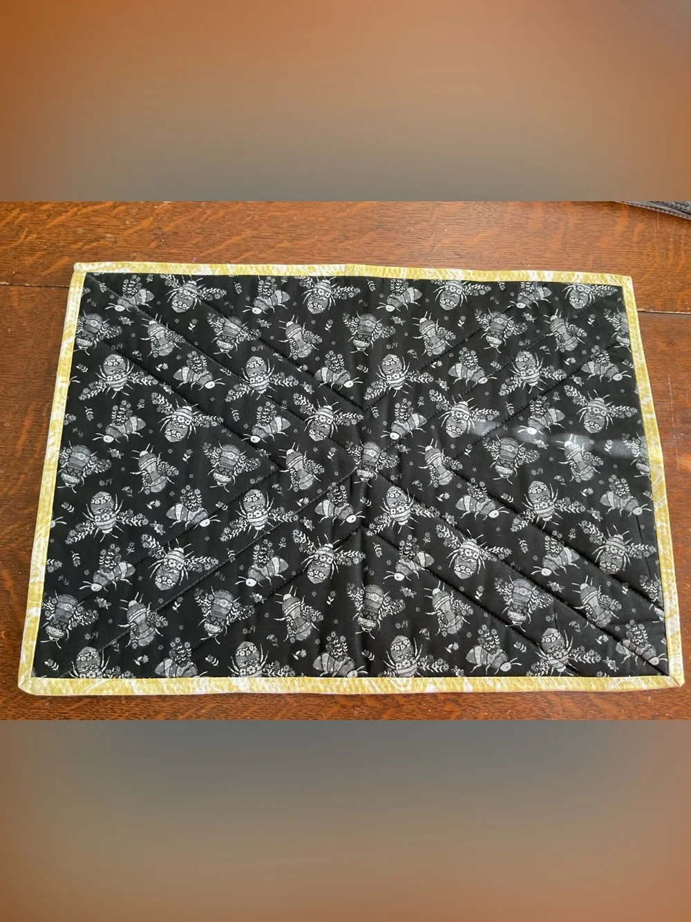 Handmade Quilted Large Hot Pad - Bee w/ Yellow Trim